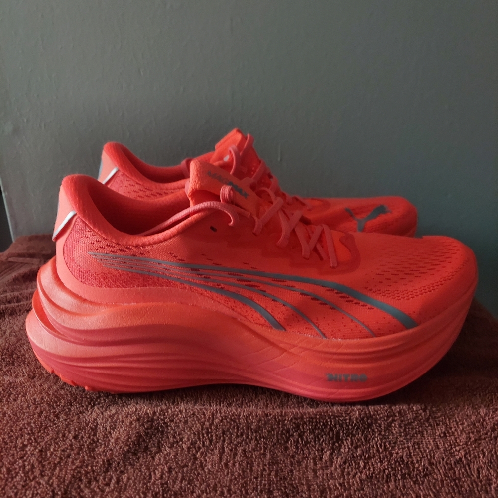 Puma MagMax Nitro Mens Shoes Size 9.5